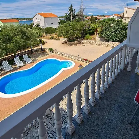 Apartmán Stunning In Rab *