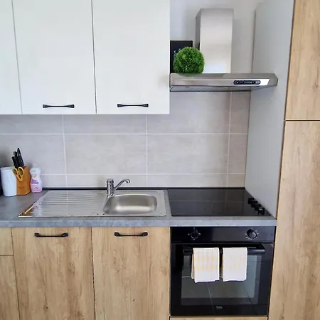 Stunning In Rab Apartmán *